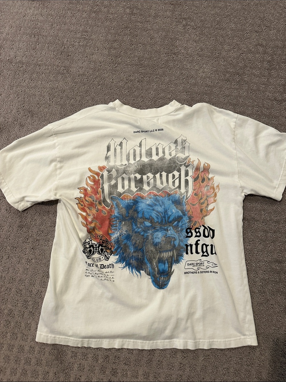 Darc Sport Wolves Forever Graphic Tee